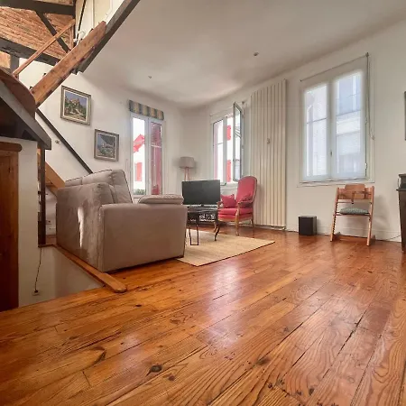 Holiday home Maison Saint-jean-de-luz, 3 Pieces, 5 Personnes - Fr-1-239-994 Saint-Jean-de-Luz